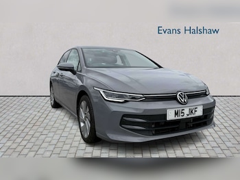 Used Volkswagen Golf 2024 for sale - 78970239: Photo