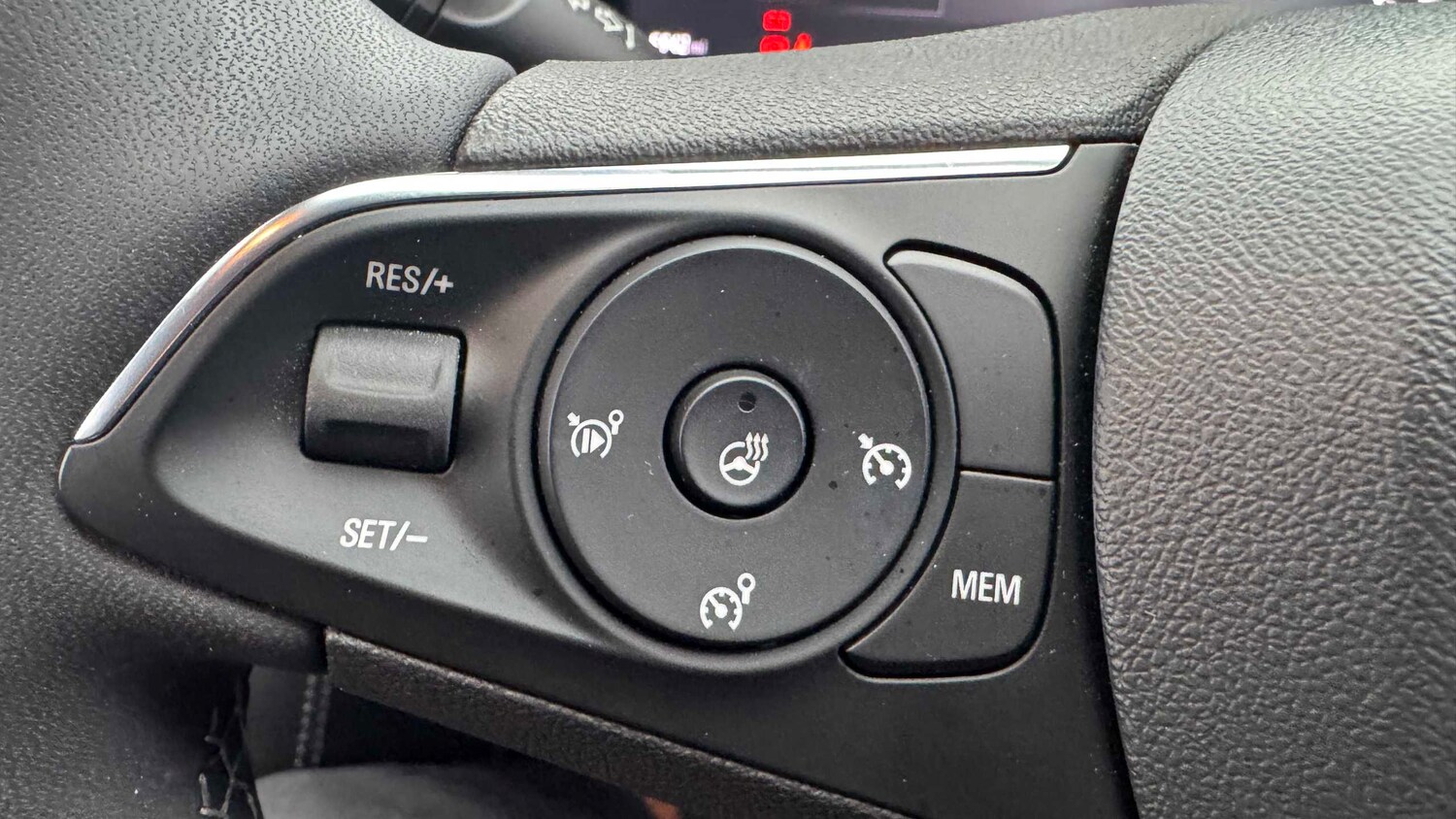 Used Vauxhall Grandland for sale - 77861216: Photo 15