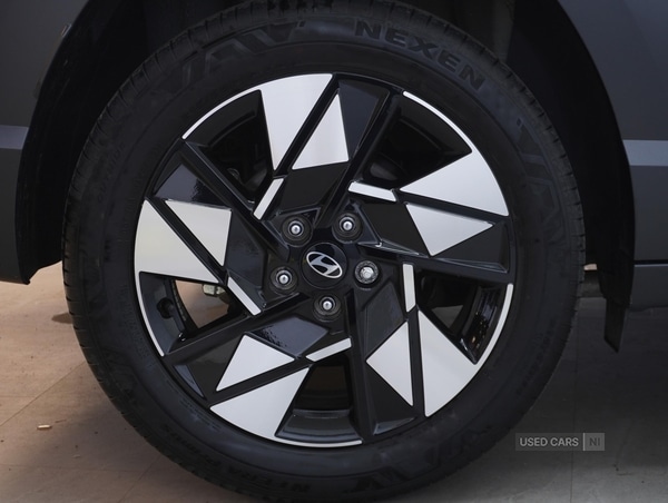 Used Hyundai KONA 2024 for sale - 77441659: Photo 2