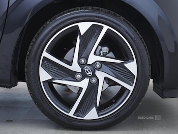 Used Hyundai i10 2025 for sale - 77082262: Photo