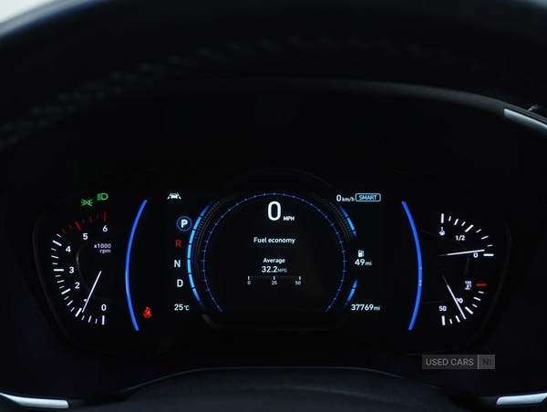 Used Hyundai Santa Fe 2018 for sale - 78186001: Photo 15