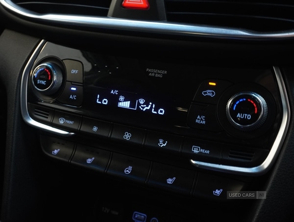 Used Hyundai Santa Fe 2018 for sale - 78186001: Photo 19