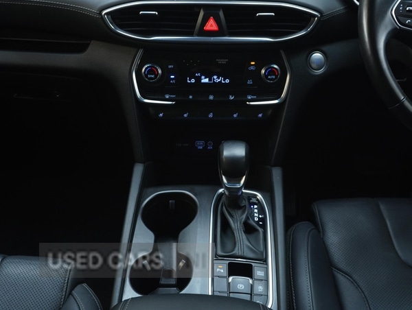 Used Hyundai Santa Fe 2018 for sale - 78186001: Photo 26