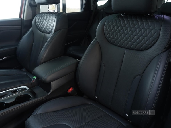 Used Hyundai Santa Fe 2018 for sale - 78186001: Photo 30