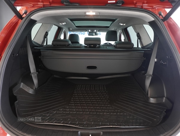 Used Hyundai Santa Fe 2018 for sale - 78186001: Photo 6