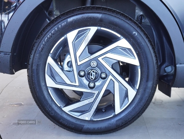 Used Hyundai BAYON 2025 for sale - 76646370: Photo 2