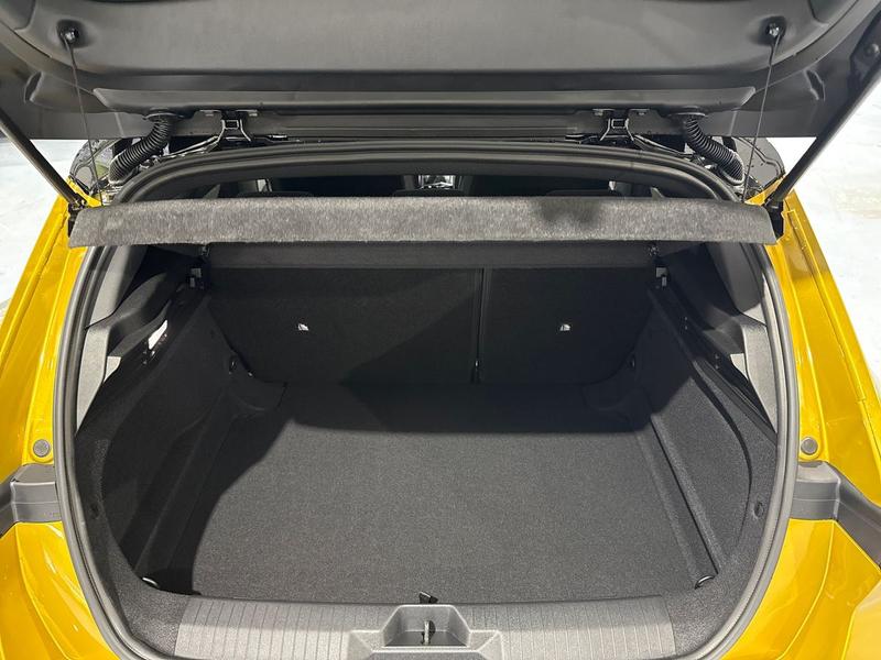 Used Vauxhall Astra 2025 for sale - 77315832: Photo 9