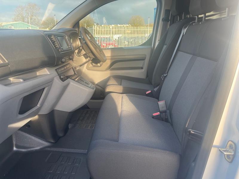 Used Vauxhall Vivaro Electric 2025 for sale - 76984836: Photo 11