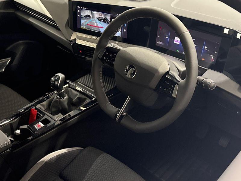 Used Vauxhall Astra 2025 for sale - 77315831: Photo 3