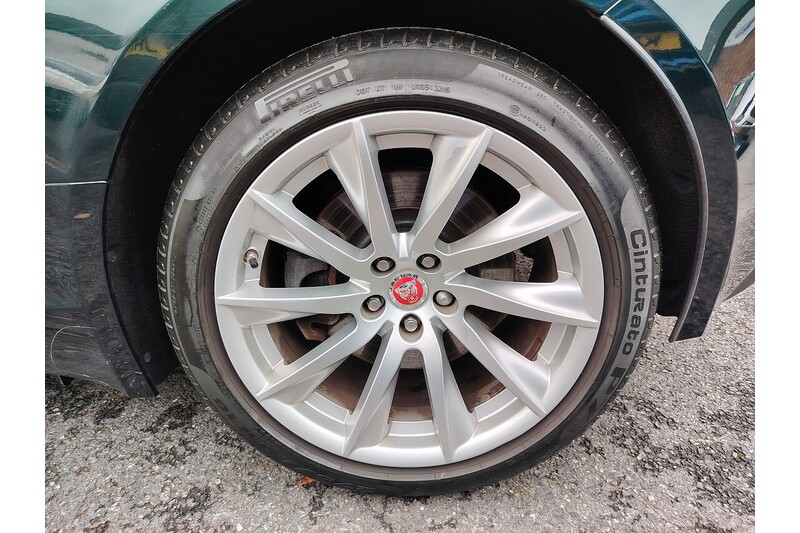 Used Jaguar F-Type 2015 for sale - 76353019: Photo 20