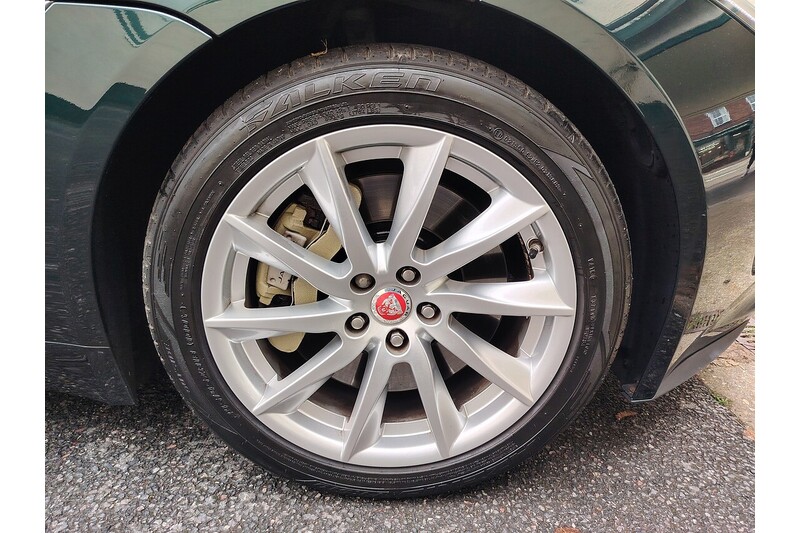 Used Jaguar F-Type 2015 for sale - 76353019: Photo 22