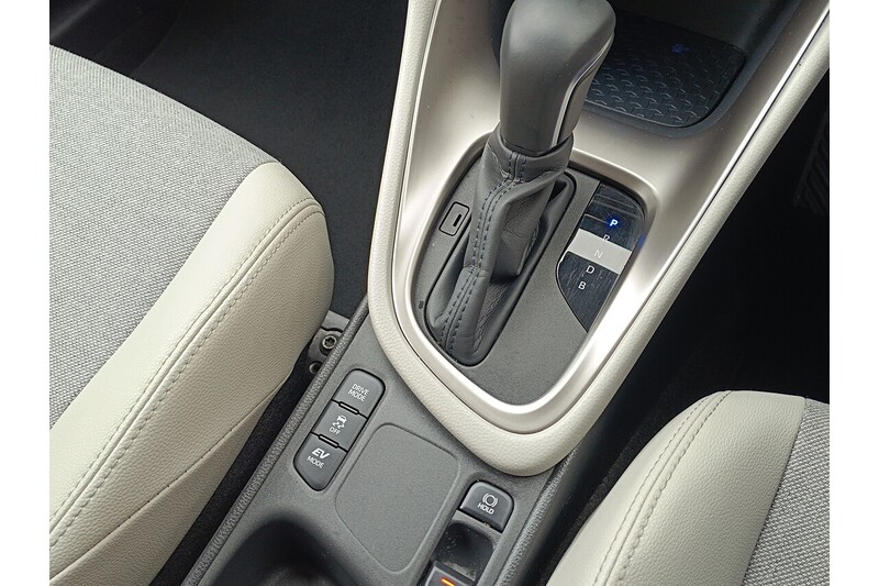 Used Toyota Yaris 2022 for sale - 77902470: Photo 33