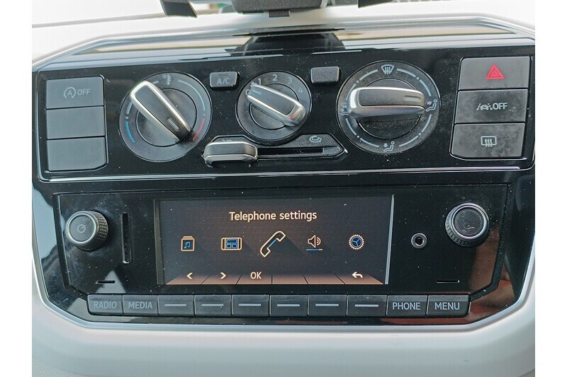 Used Volkswagen up! 2020 for sale - 76698996: Photo 30