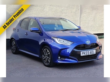 Used Toyota Yaris 2023 for sale - 78412850: Photo