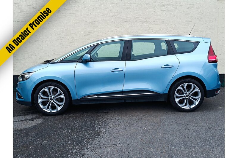 Used Renault Grand Scenic 2020 for sale - 76932148: Photo 11