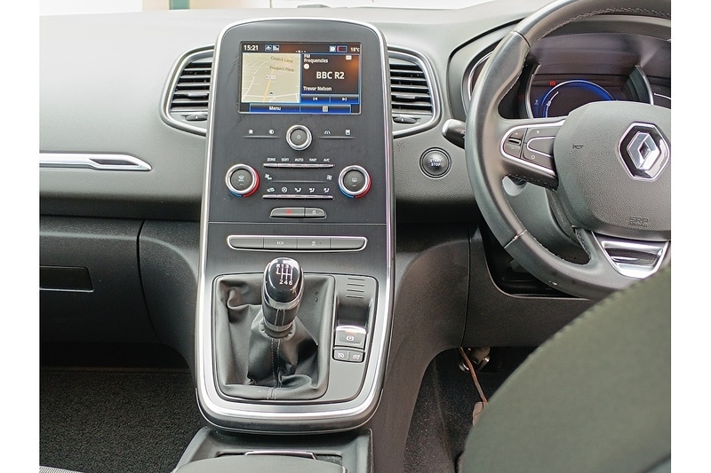 Used Renault Grand Scenic 2020 for sale - 76932148: Photo 30