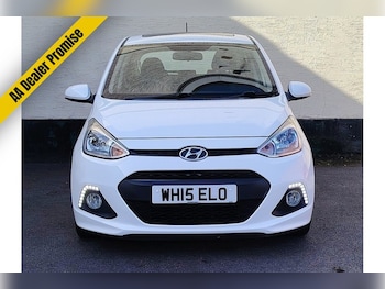 Used Hyundai i10 2015 for sale - 78412856: Photo