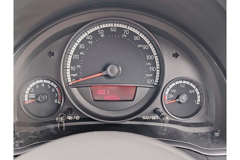 Used Volkswagen up! 2015 for sale - 76320286: Photo 26