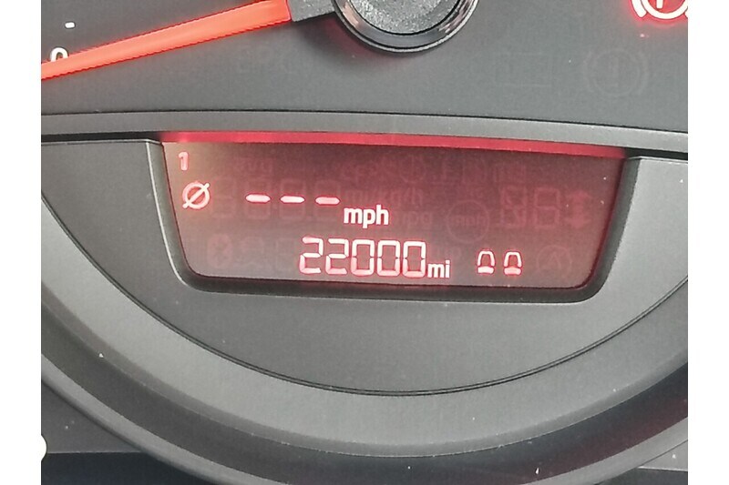 Used Volkswagen up! 2015 for sale - 76320286: Photo 27