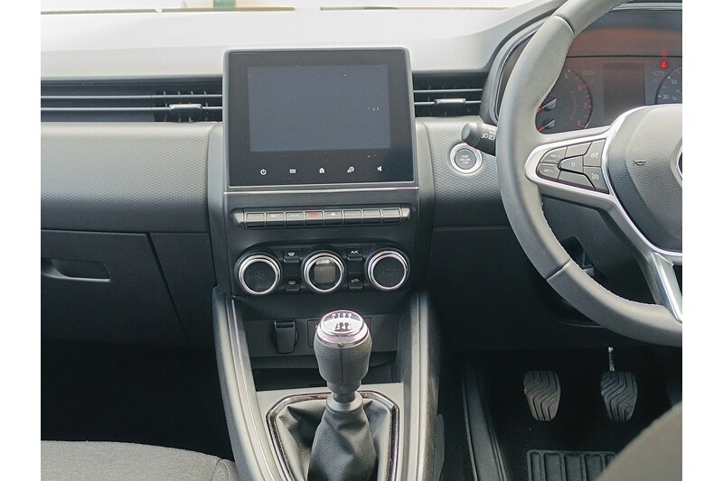 Used Renault Clio 2022 for sale - 76599930: Photo 27