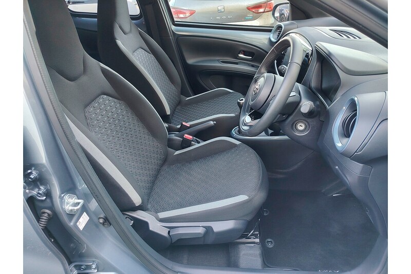Used Toyota Aygo X 2024 for sale - 76919762: Photo 13