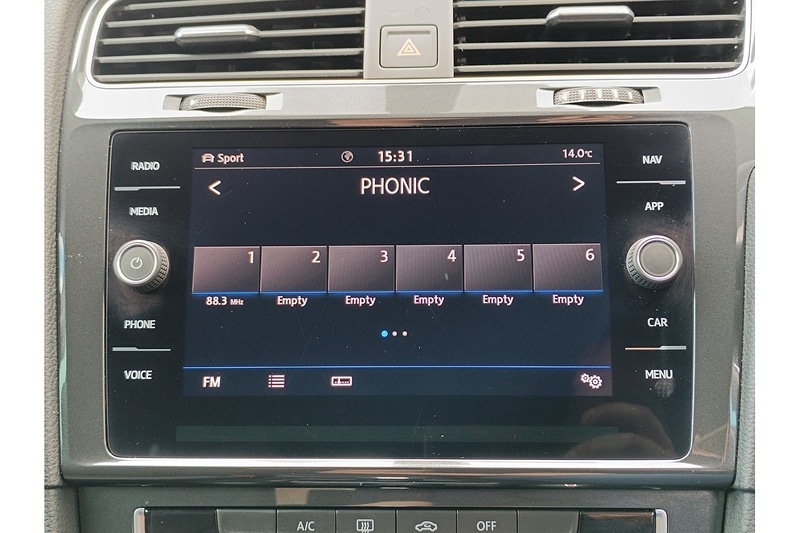 Used Volkswagen Golf for sale - 77365185: Photo 32