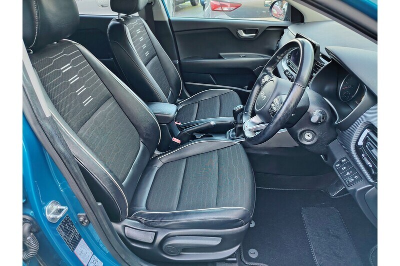 Used Kia Stonic 2022 for sale - 78065092: Photo 13