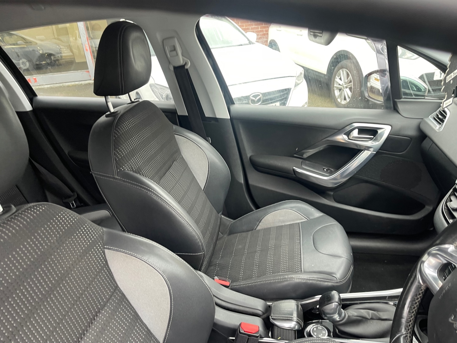 Used Peugeot 2008 2014 for sale - 77237191: Photo 12