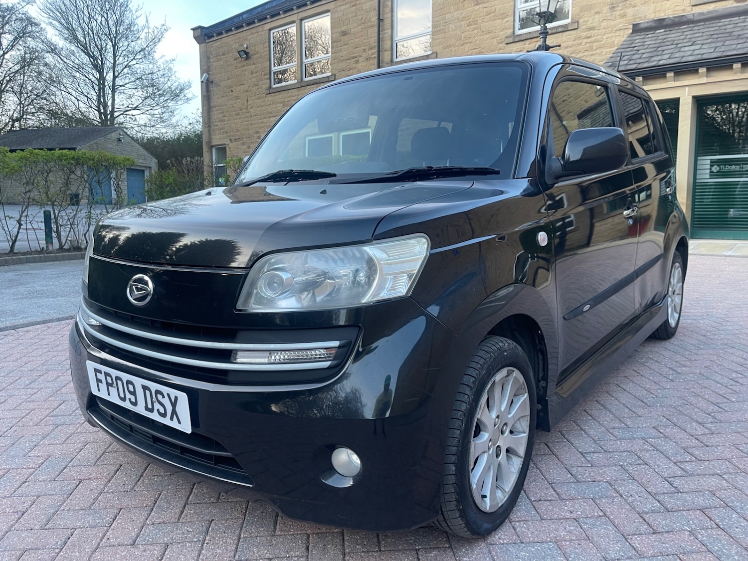 Used Daihatsu Materia 2009 for sale - 78169037: Photo 5