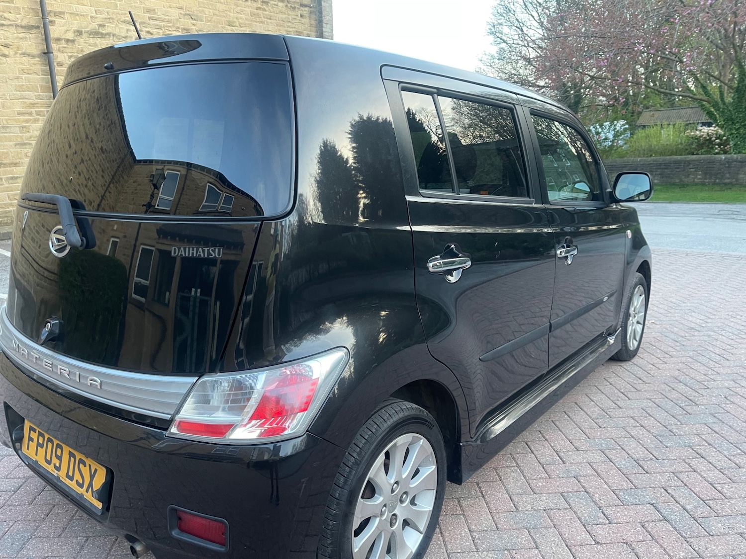 Used Daihatsu Materia 2009 for sale - 78169037: Photo 7