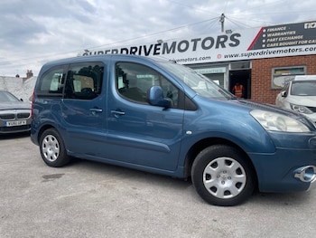 Used Peugeot Partner Tepee 2012 for sale - 79347463: Photo