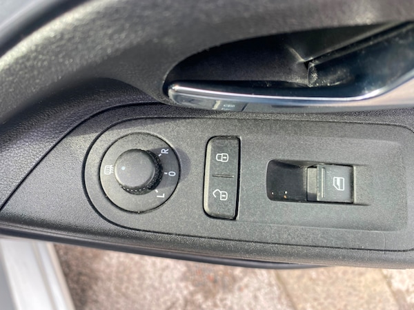 Used Volkswagen up! 2013 for sale - 68755205: Photo 18