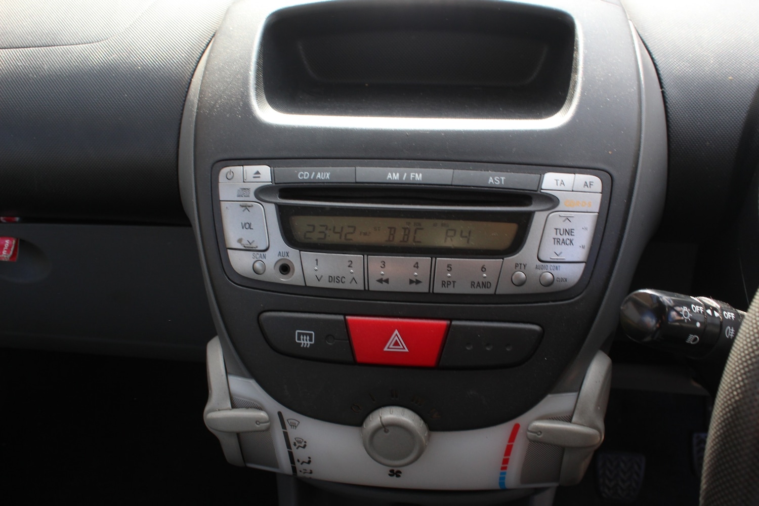 Used Peugeot 107 2006 for sale - 77896326: Photo 27