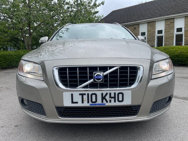 Used Volvo V70 2010 for sale - 75463282: Photo 10