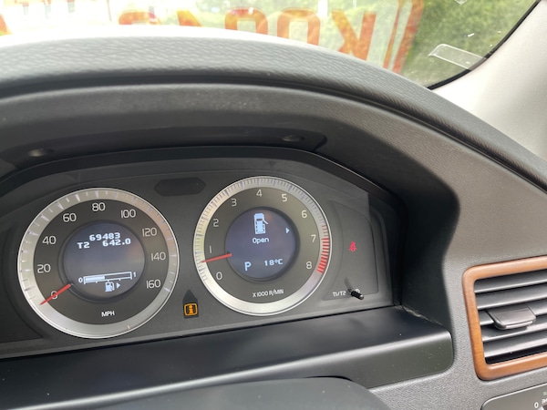 Used Volvo V70 2010 for sale - 75463282: Photo 27