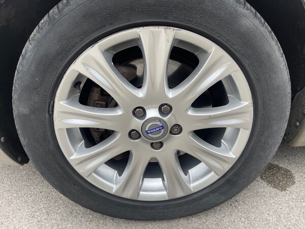 Used Volvo V70 2010 for sale - 75463282: Photo 34
