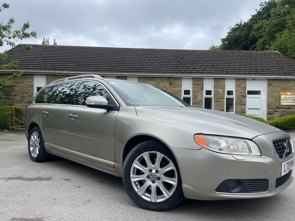 Used Volvo V70 2010 for sale - 75463282: Photo 8