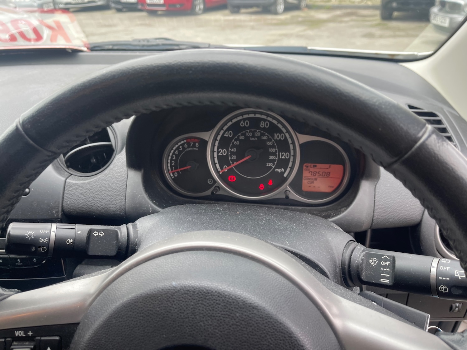 Used Mazda Mazda2 2011 for sale - 77592416: Photo 13