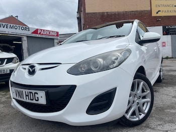 Used Mazda Mazda2 2011 for sale - 77592416: Photo