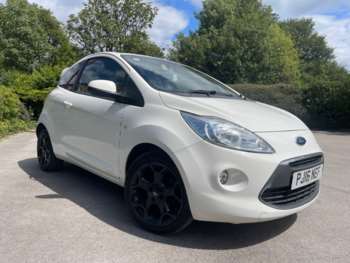 2016 (16) - 1.2 Zetec White Edition 3dr