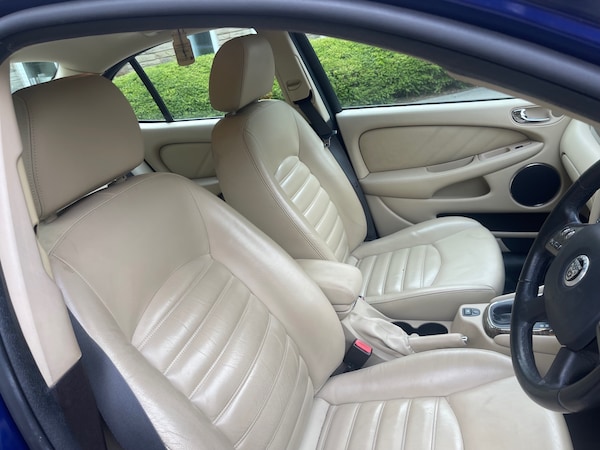 Used Jaguar X-Type 2009 for sale - 75661870: Photo 13