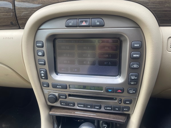 Used Jaguar X-Type 2009 for sale - 75661870: Photo 18