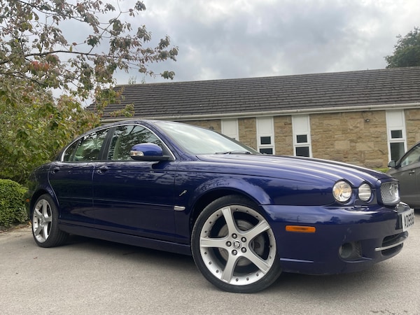 Used Jaguar X-Type 2009 for sale - 75661870: Photo 2