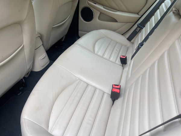 Used Jaguar X-Type 2009 for sale - 75661870: Photo 7