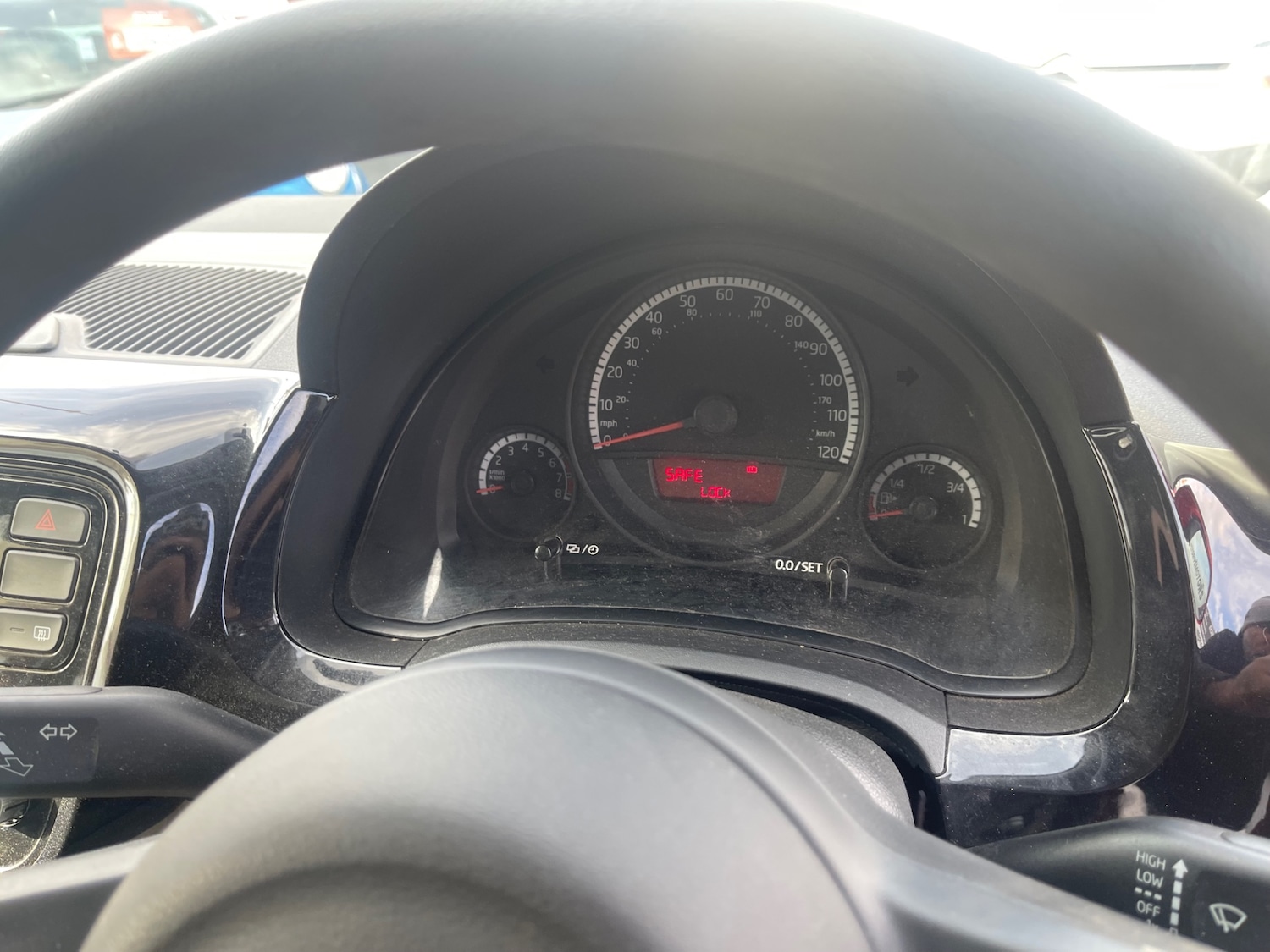 Used Volkswagen up! 2016 for sale - 77654503: Photo 15