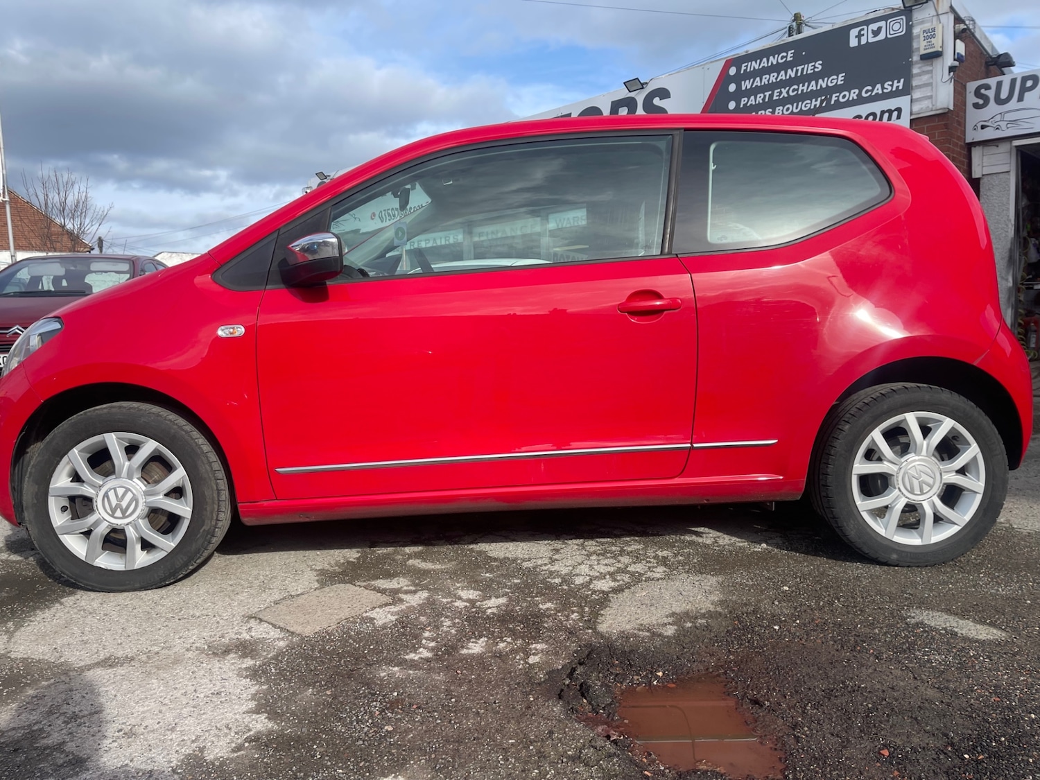 Used Volkswagen up! 2016 for sale - 77654503: Photo 6