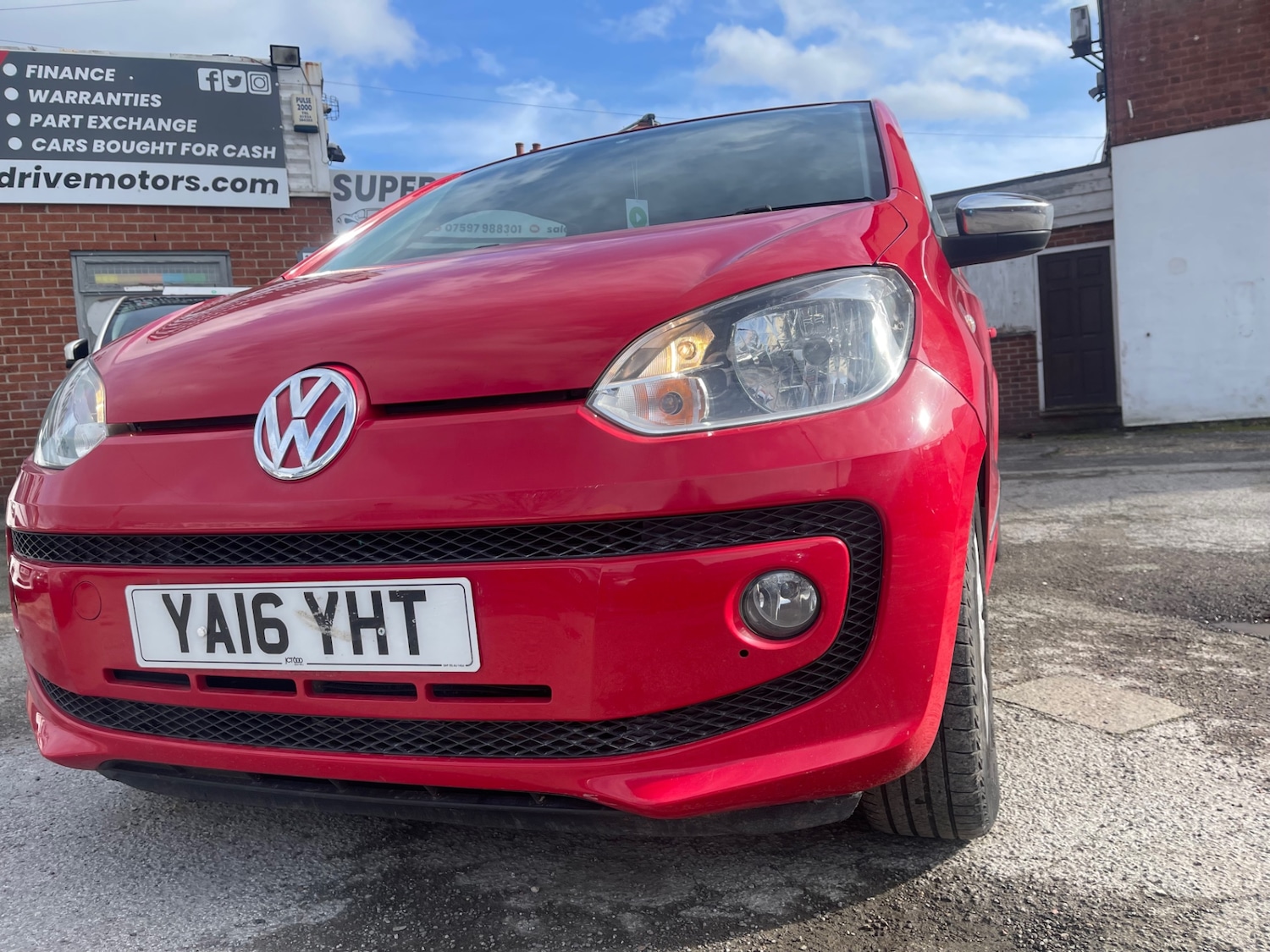 Used Volkswagen up! 2016 for sale - 77654503: Photo 9