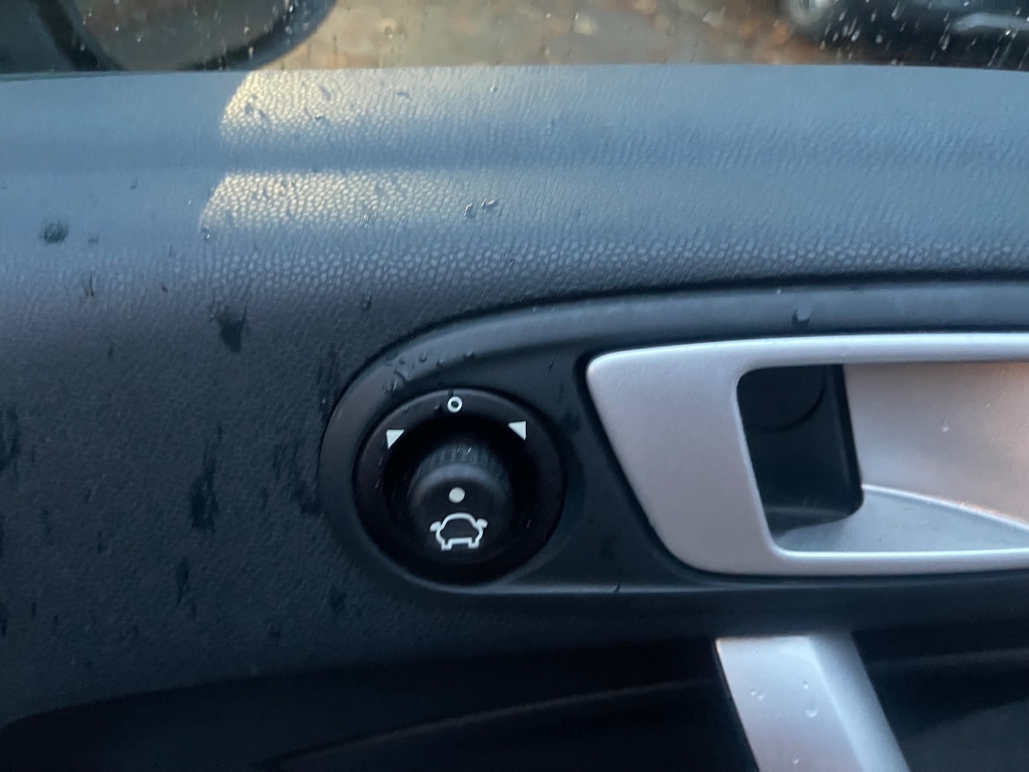 Used Ford Fiesta 2012 for sale - 76560660: Photo 12