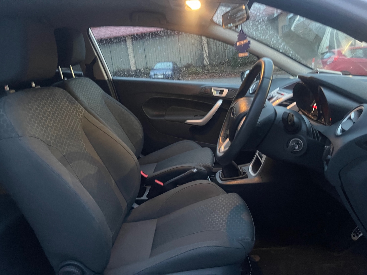 Used Ford Fiesta 2012 for sale - 76560660: Photo 18