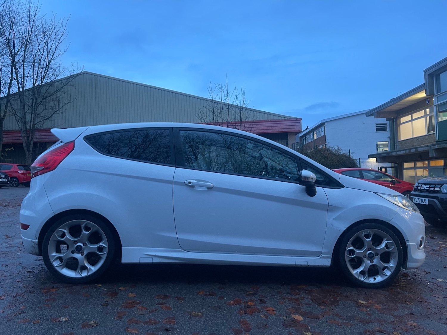 Used Ford Fiesta 2012 for sale - 76560660: Photo 2